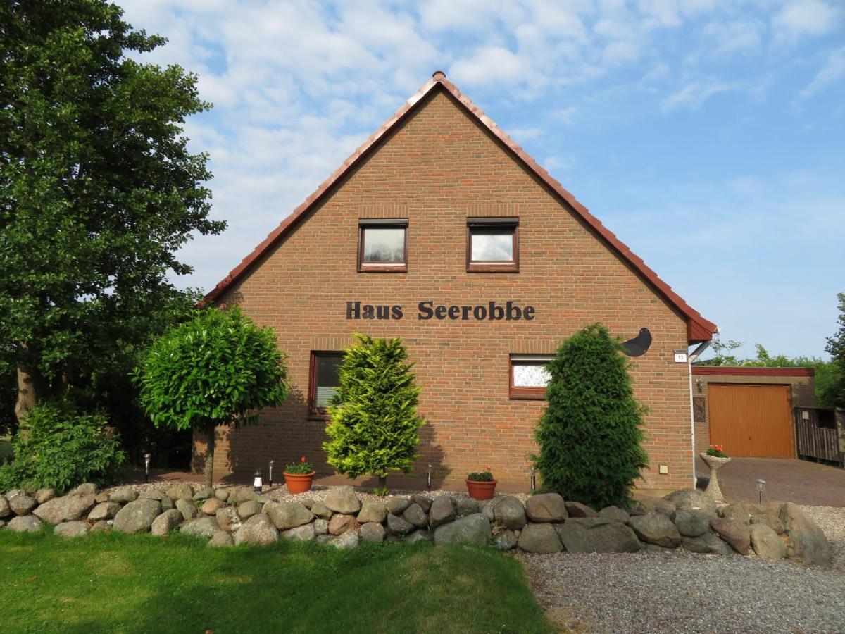Haus Seerobbe-Erdgeschosswohnung Fehmarn Dış mekan fotoğraf
